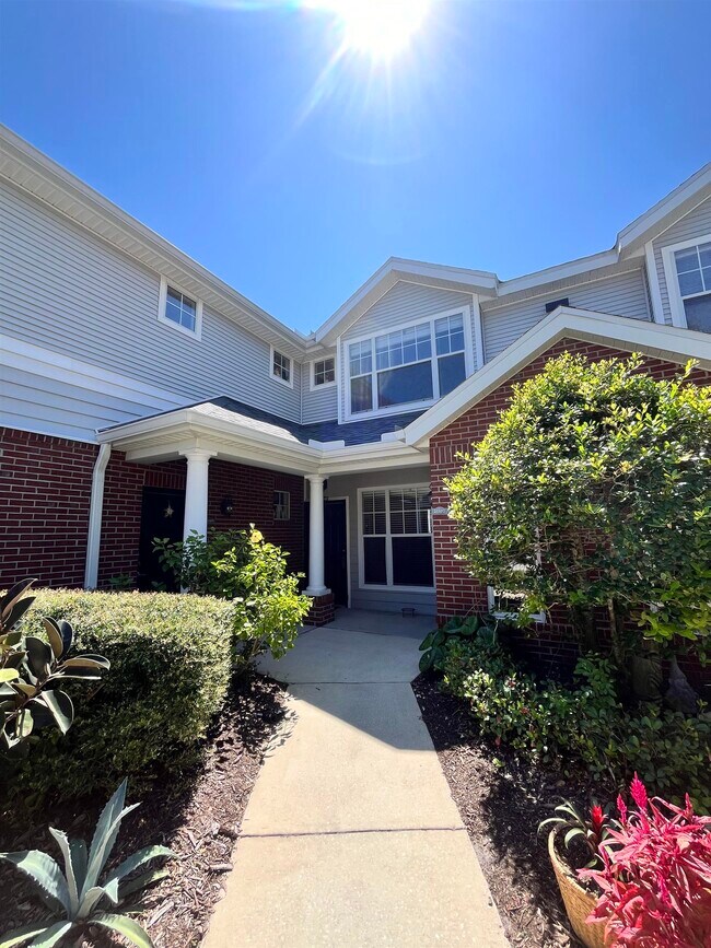 Primary Photo - 21207 Harbour Vista Cir