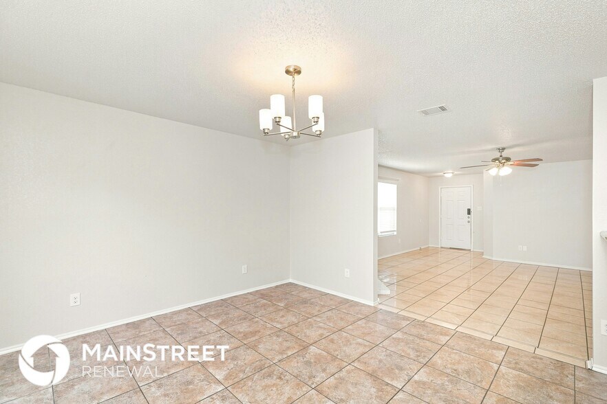 Building Photo - 7816 Whitney Ln