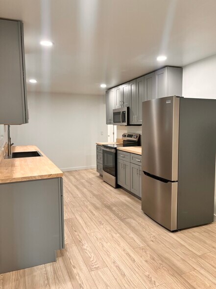 Building Photo - 13647 197th Ave SE