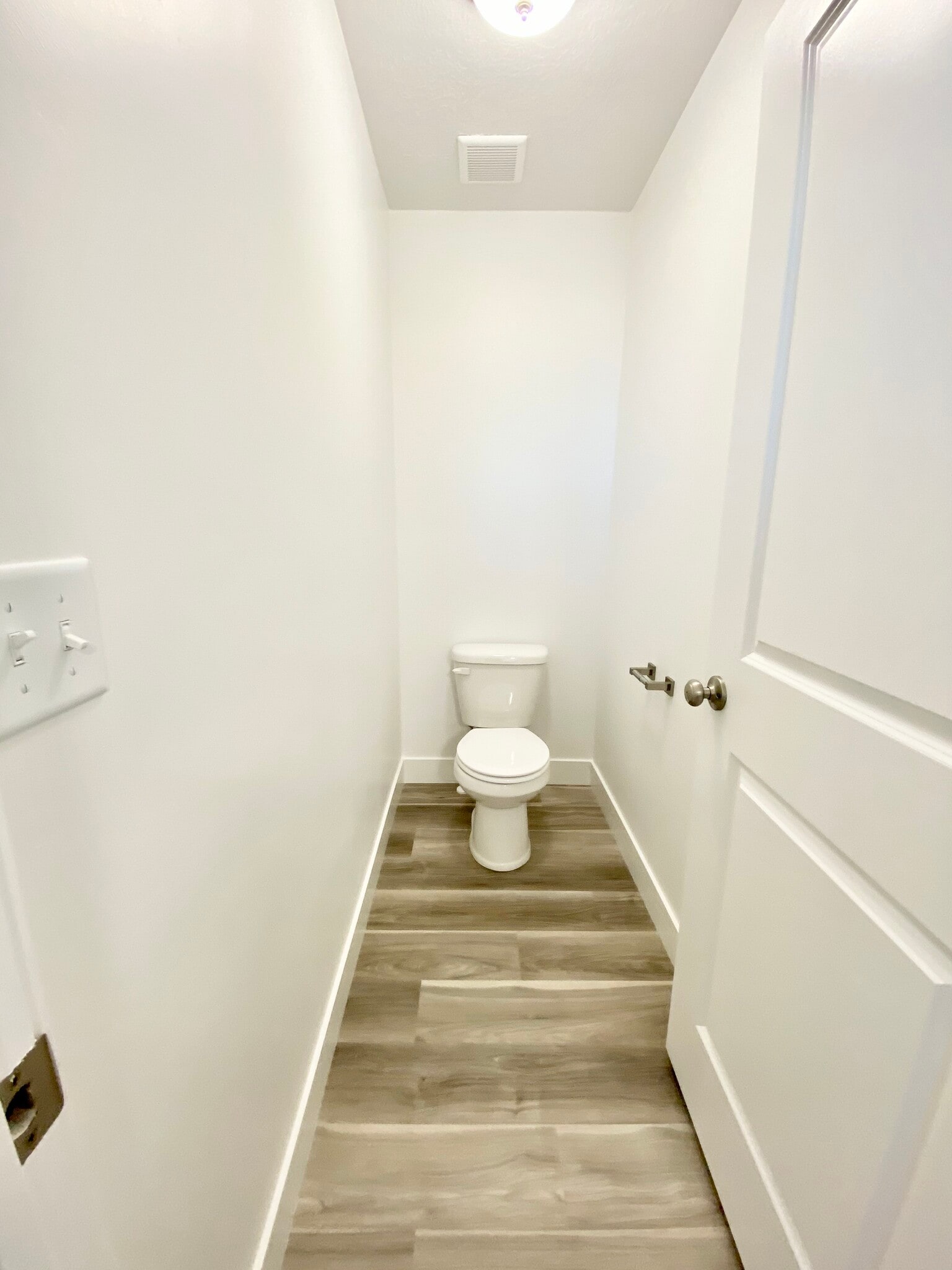 Master toilet - 2035 N 350 E