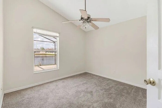 Building Photo - 3120 Stern Ct