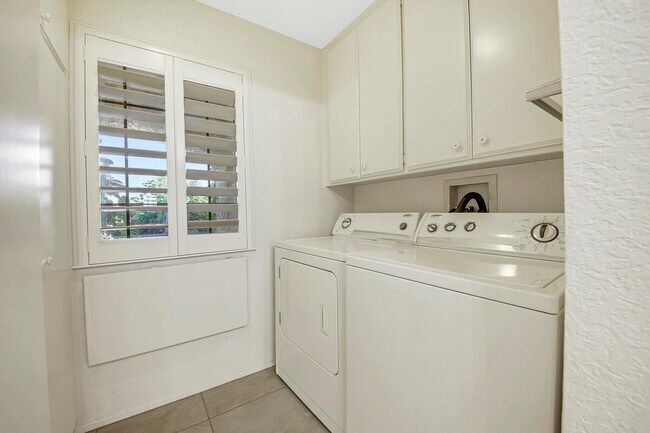 Building Photo - 79825 Camelback Dr