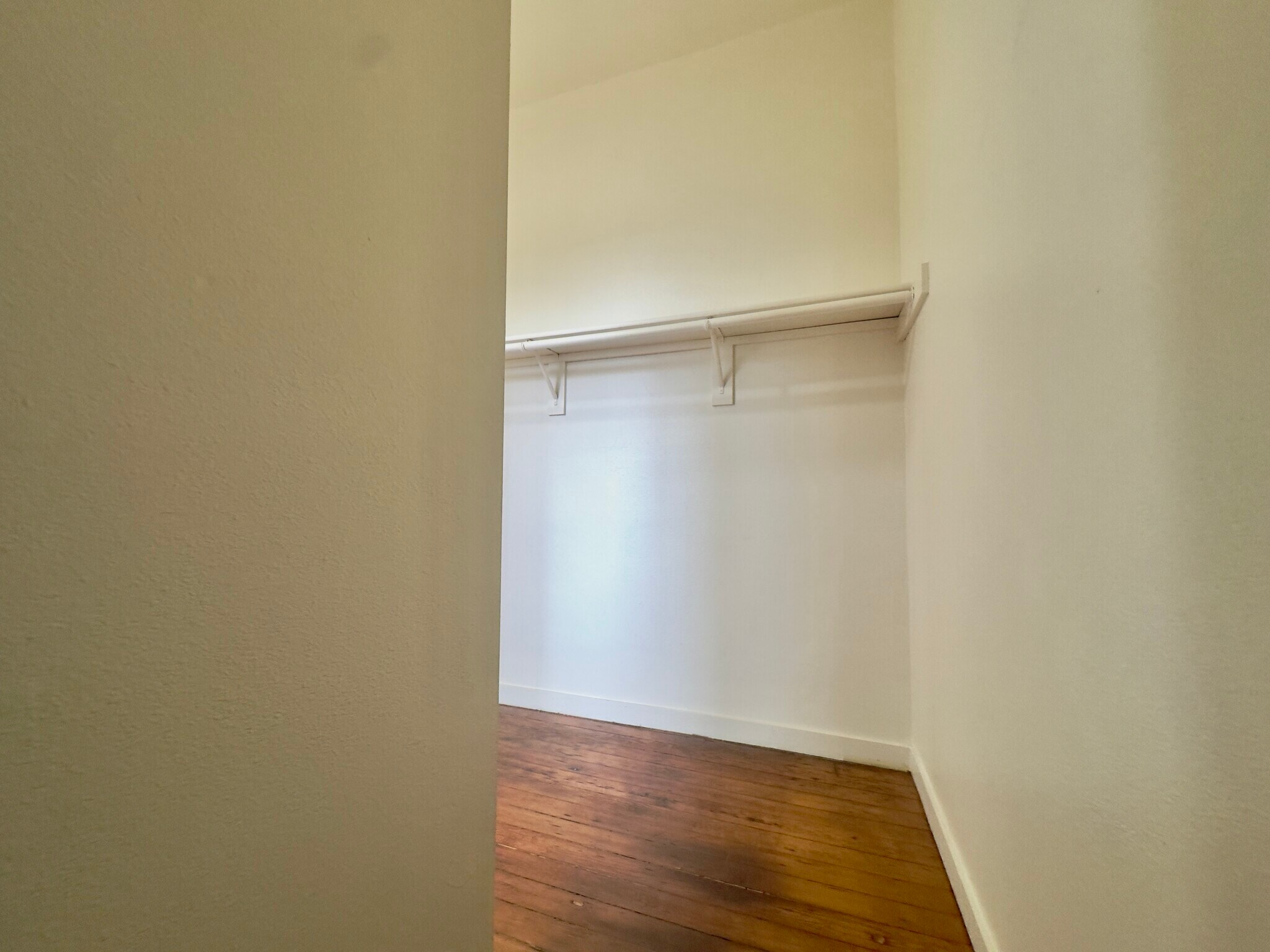 Building Photo - 720 37th St