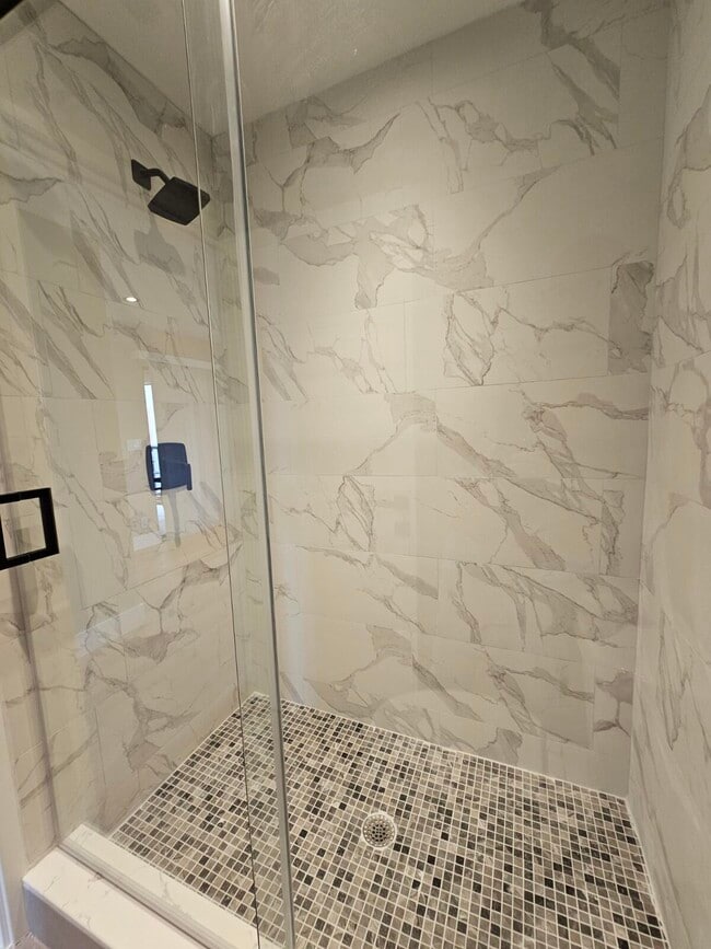 Building Photo - 3190 Leewood Terrace