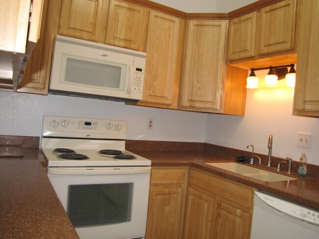 Building Photo - 2753 W Anklam Rd