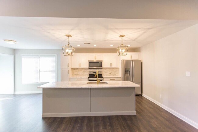 Building Photo - 952 Auckland Ave