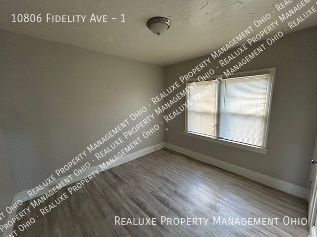 Building Photo - 10806 Fidelity Ave