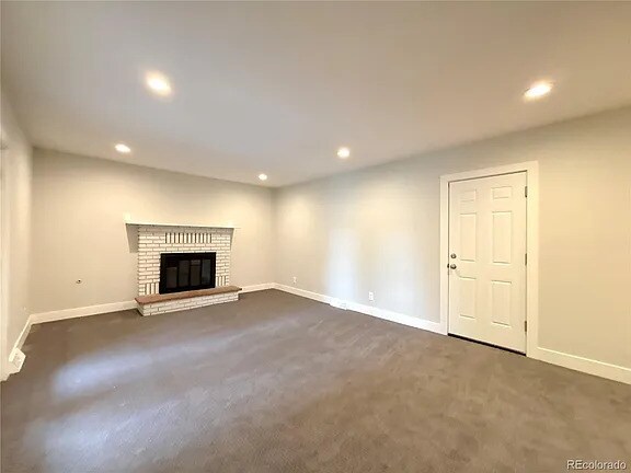 Building Photo - 1225 W 7th Avenue Dr