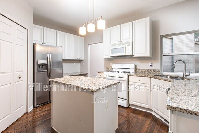 Building Photo - 403 Teelin Dr