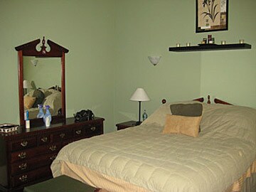 Building Photo - 140 Sumac St