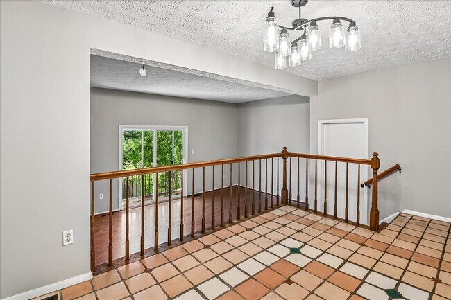 Building Photo - 8346 Sperry Ct
