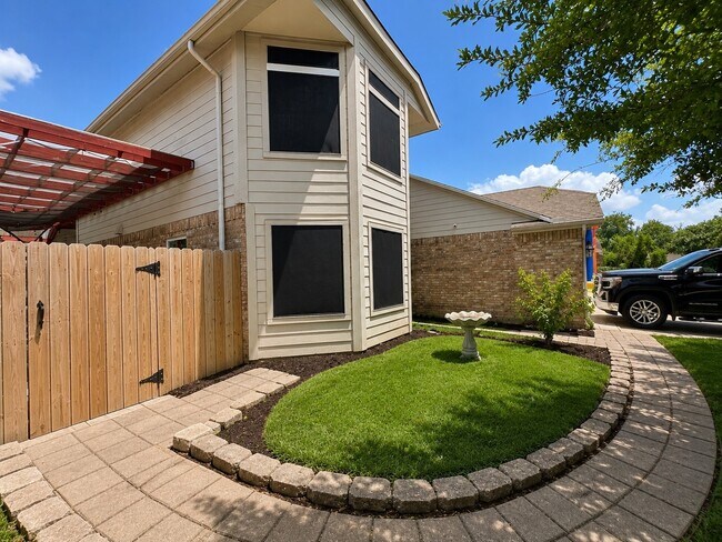 Building Photo - 3115 Ashford Bend Dr