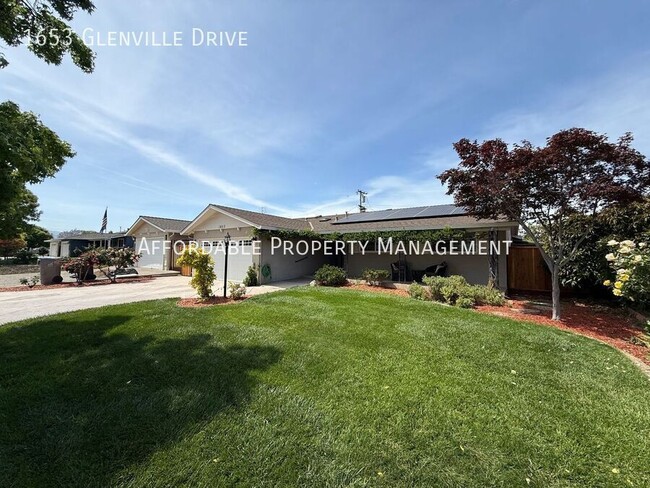 Building Photo - 1653 Glenville Dr