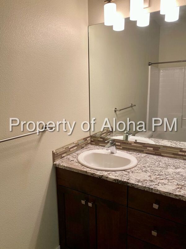 Building Photo - 3526 E Grand Forest Dr