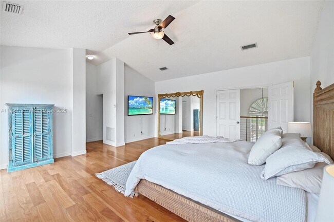 Building Photo - 3249 Muirfield