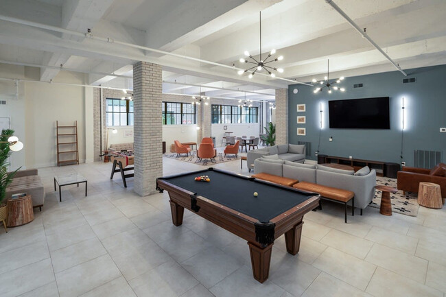 Building Photo - 150 S Independence Mall W