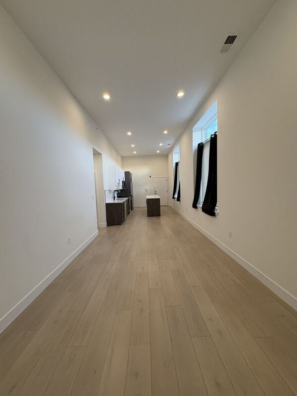 Building Photo - 611 Fagley St