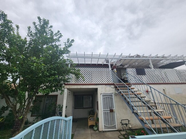 Building Photo - TERRACE2539