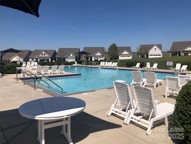 Building Photo - 11171 Argosy Dr