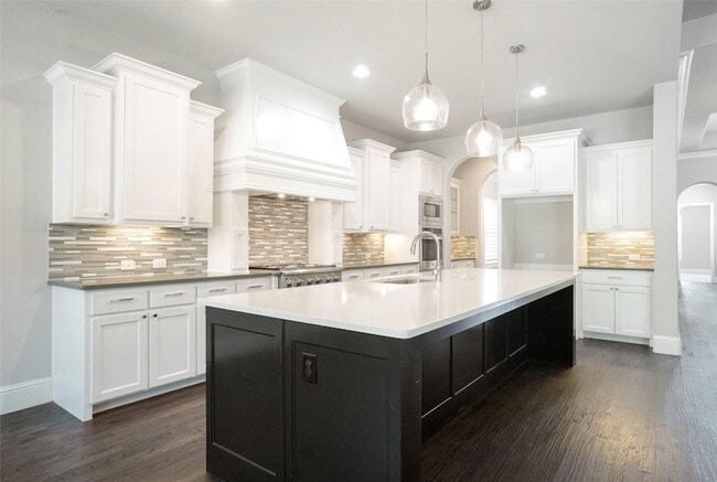 Building Photo - 830 Redstem Dr