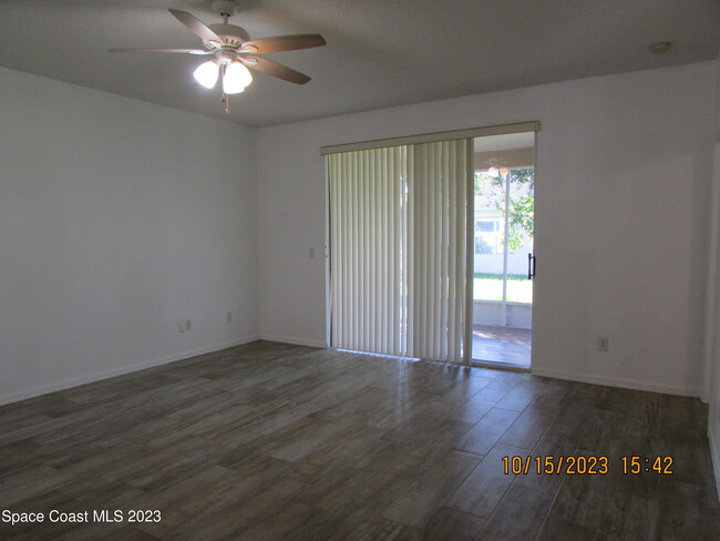 Building Photo - 4192 Collinwood Dr