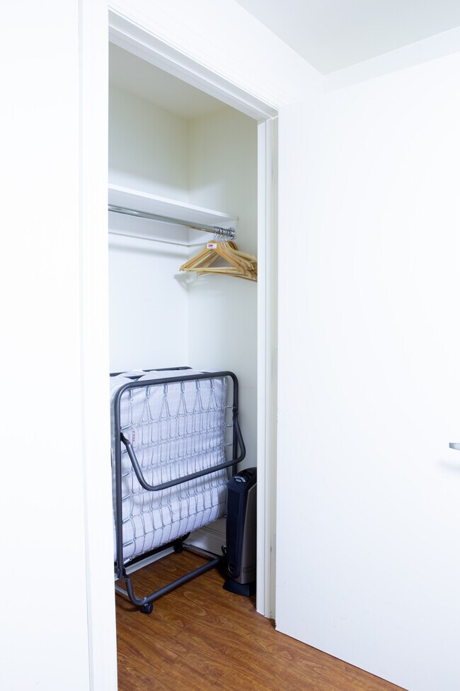 Building Photo - Park 37