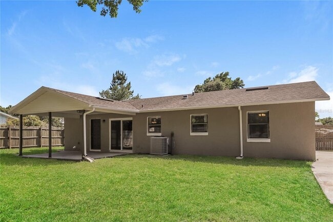 Building Photo - 1001 Wildwood Blvd