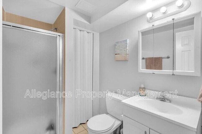 Building Photo - 3110 Landover St