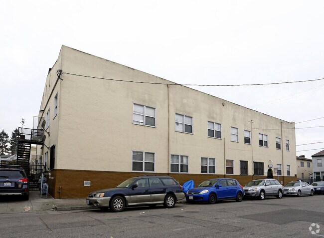 Building Photo - Westside Apartments