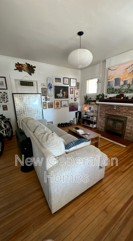 Building Photo - 412 E St Vrain St