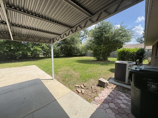 Building Photo - 1447 Coe Dairy Rd