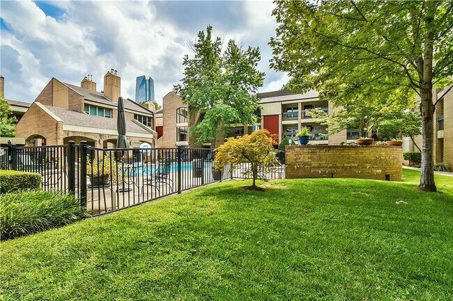Building Photo - Urban Living in Downtown OKC - 2 Bedrooms/...