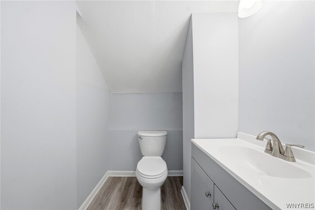 Building Photo - 38 Harvest Ave