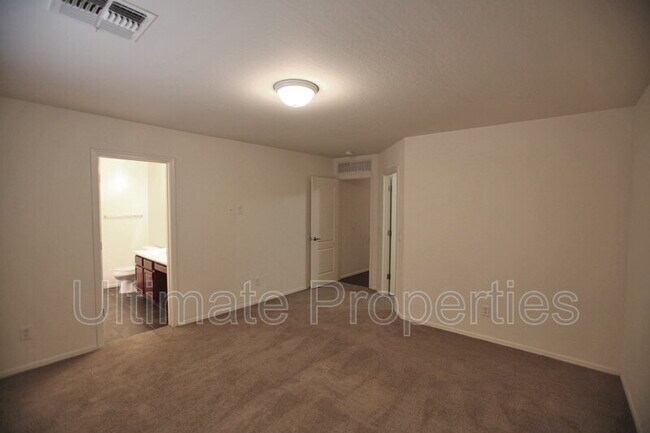 Building Photo - 21883 W Cocopah St