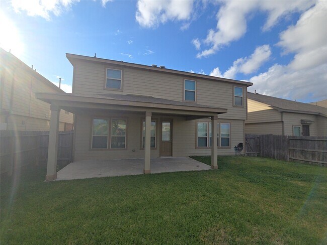 Building Photo - 11722 Wren Crossing Dr