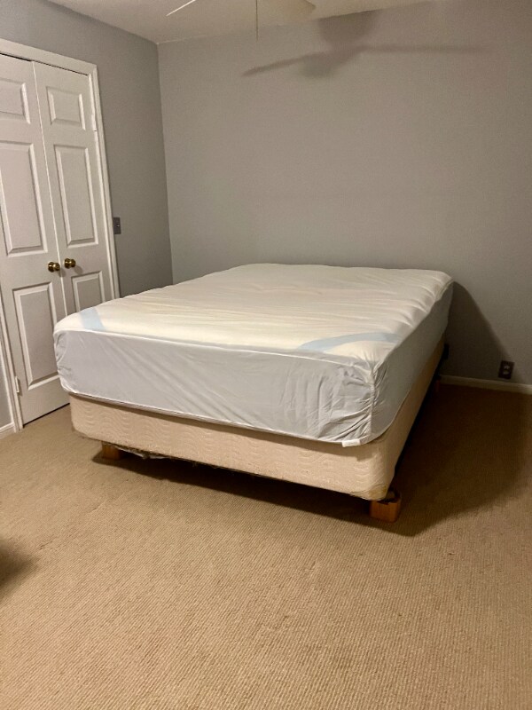 Building Photo - 523 Old Pond Ln