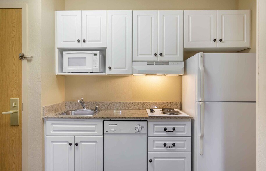 Building Photo - Furnished Studio-Seattle - Bothell - Canyo...