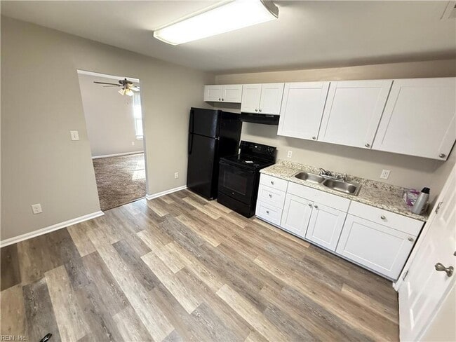 Building Photo - 241 Choate St