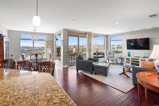 Building Photo - 1019 Costa Pacifica Way