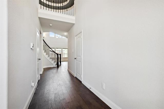 Building Photo - 9562 Halma Trail