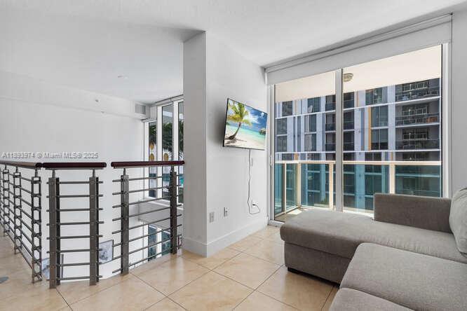 Building Photo - 41 SE 5th St