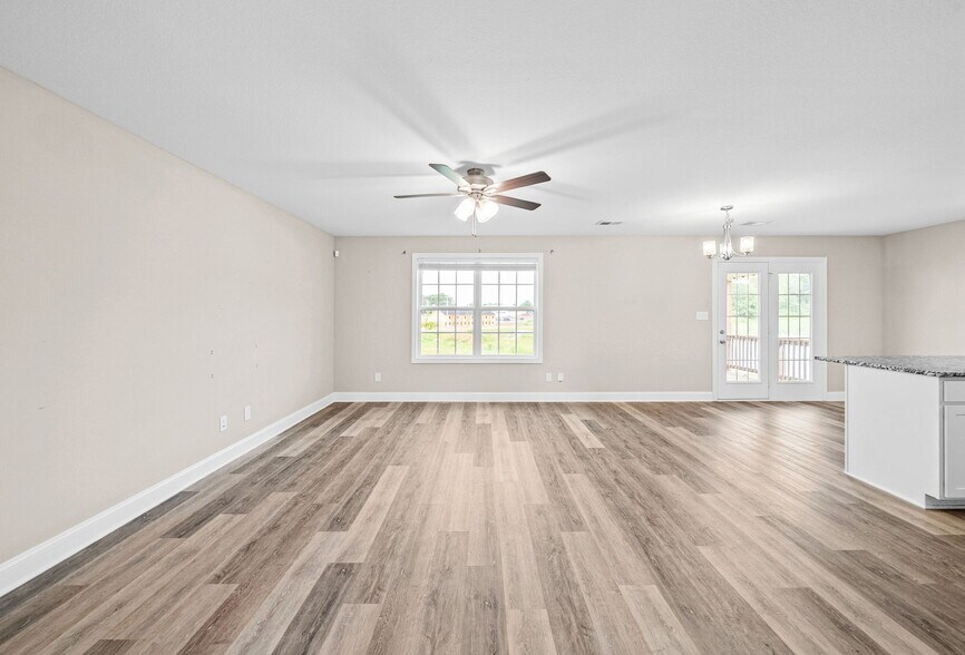 Building Photo - 835 Karmaflux Way
