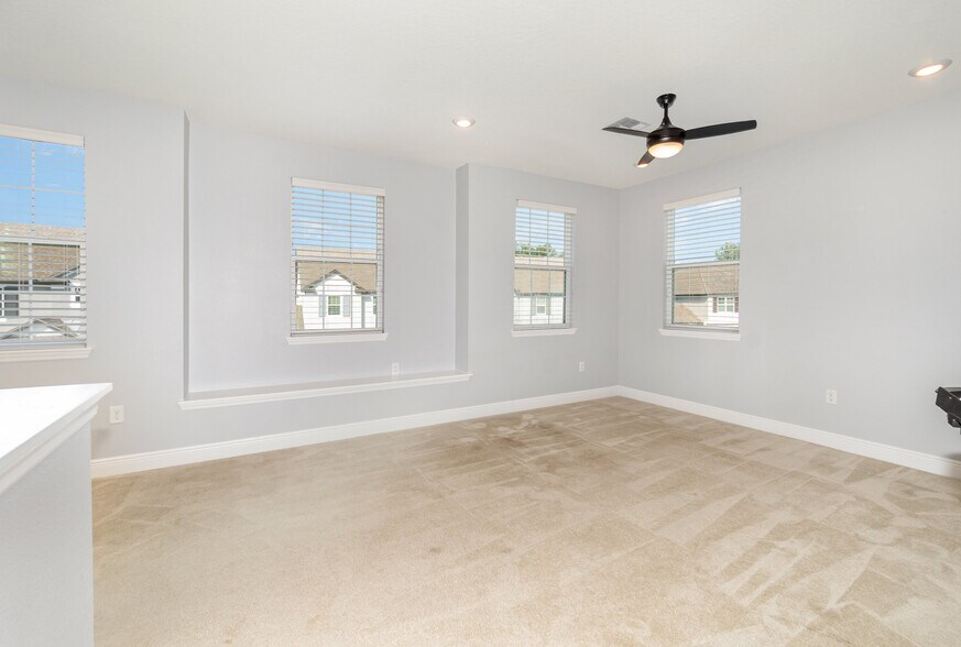 Building Photo - 2135 Standing Rock Cir