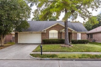 Building Photo - 11727 Inga Ln