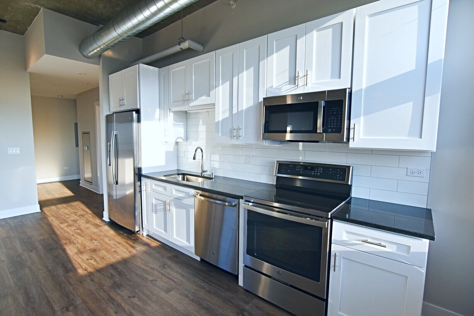 Building Photo - 3801 N Broadway St