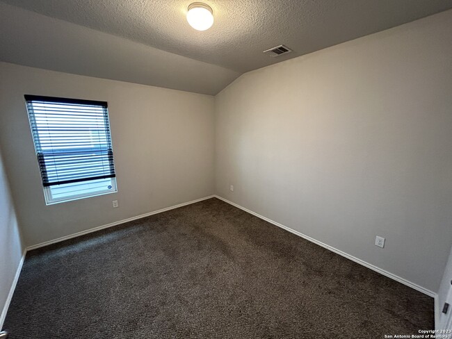 Building Photo - 15214 Pandion Dr