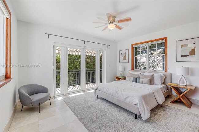 Building Photo - 184 Paloma Dr