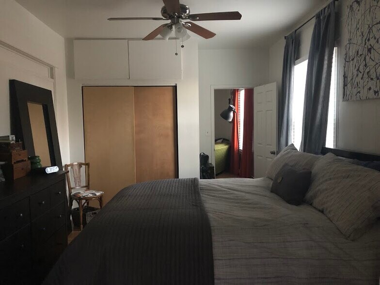 Bedroom - 1304 W Kiowa St