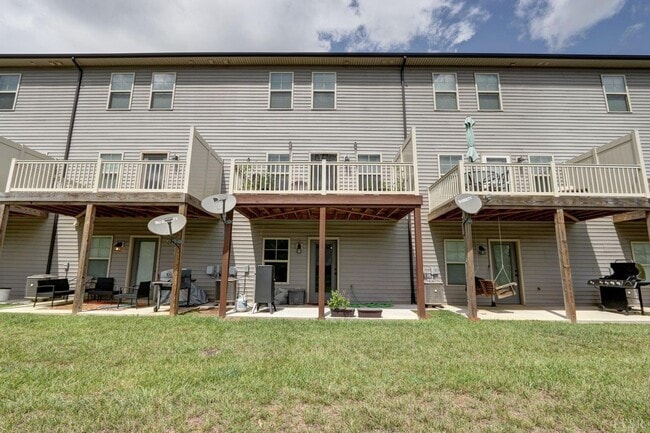 Building Photo - 3 Bedroom Home in Campbell County