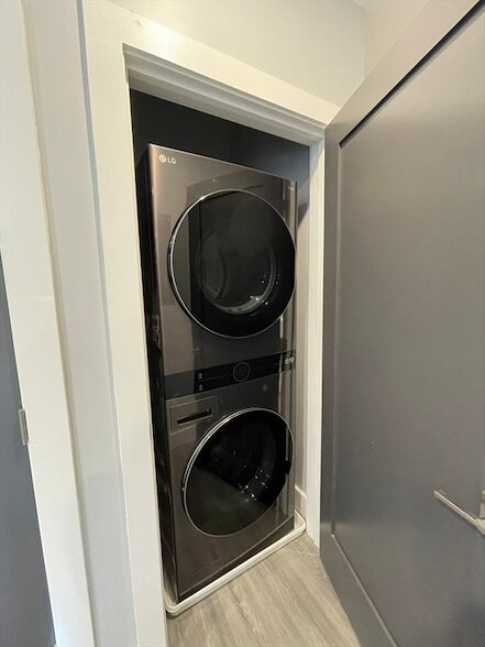 Building Photo - 365 Western Ave